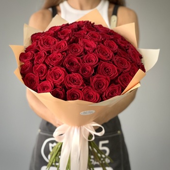 Букет из 51 красной розы 50 см