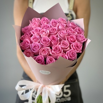 Букет из 31 розовой розы 60 см