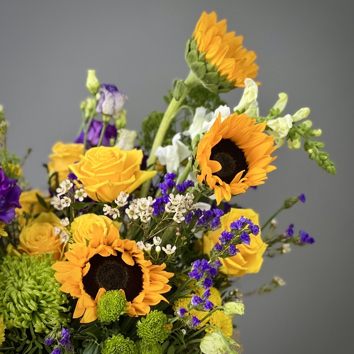 Цветы в корзине Поле чудес