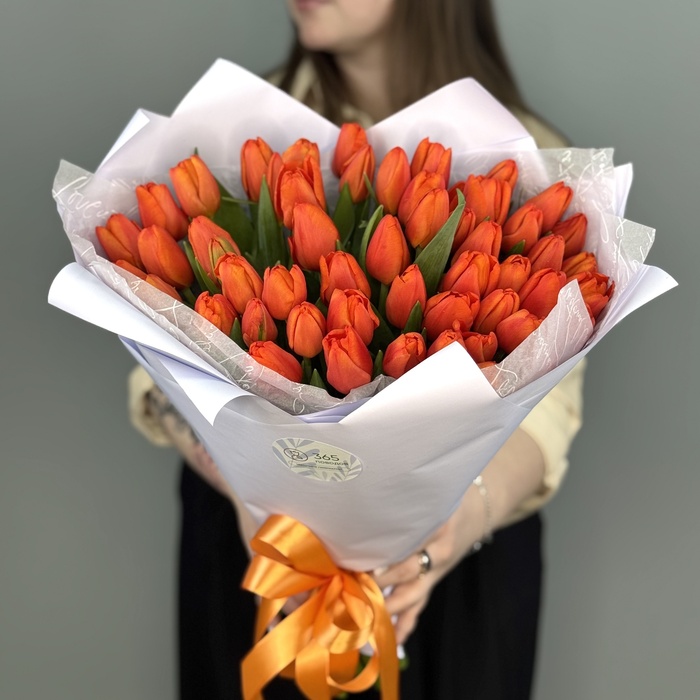 Букет из 1 оранжевых тюльпанов