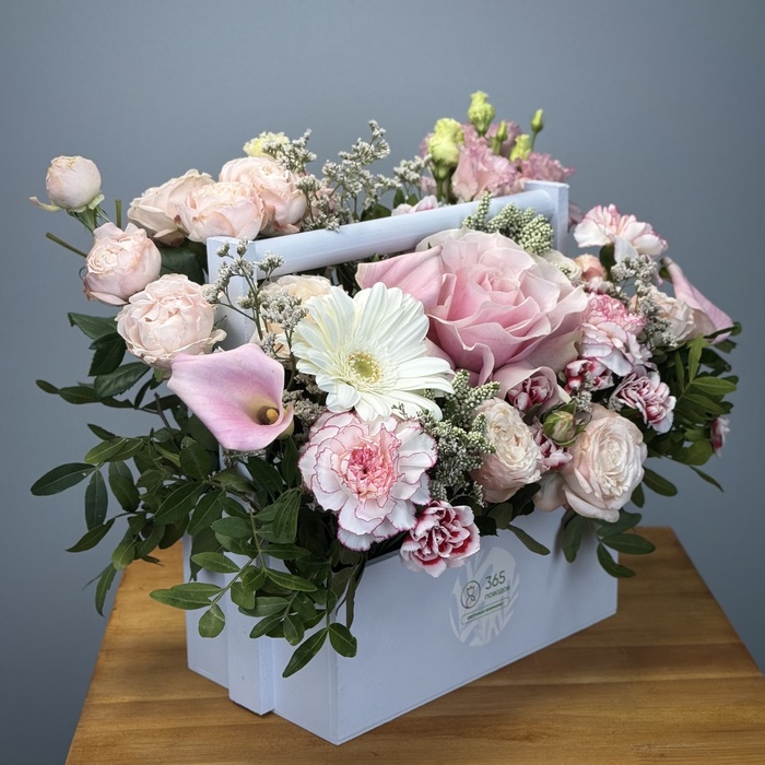 Цветы в ящике Альфина