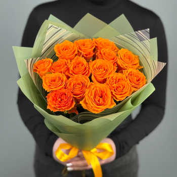 Букет из 15 оранжевой розы 50 см