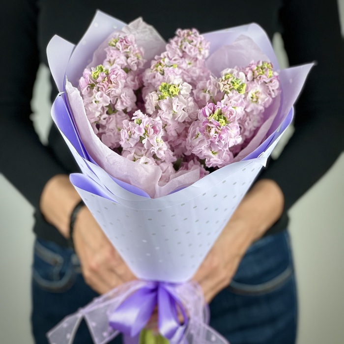 Букет из 1 розовых маттиол