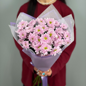 Букет из 7 сиреневых кустовых хризантем