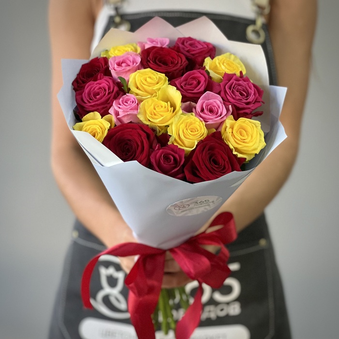 Букет из 1 яркой розы 60 см