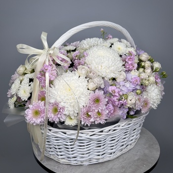 Цветы в корзине Марсианка