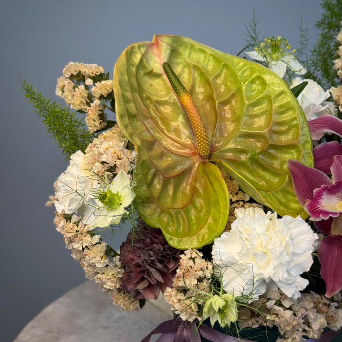 Цветы в коробке Экзотика 