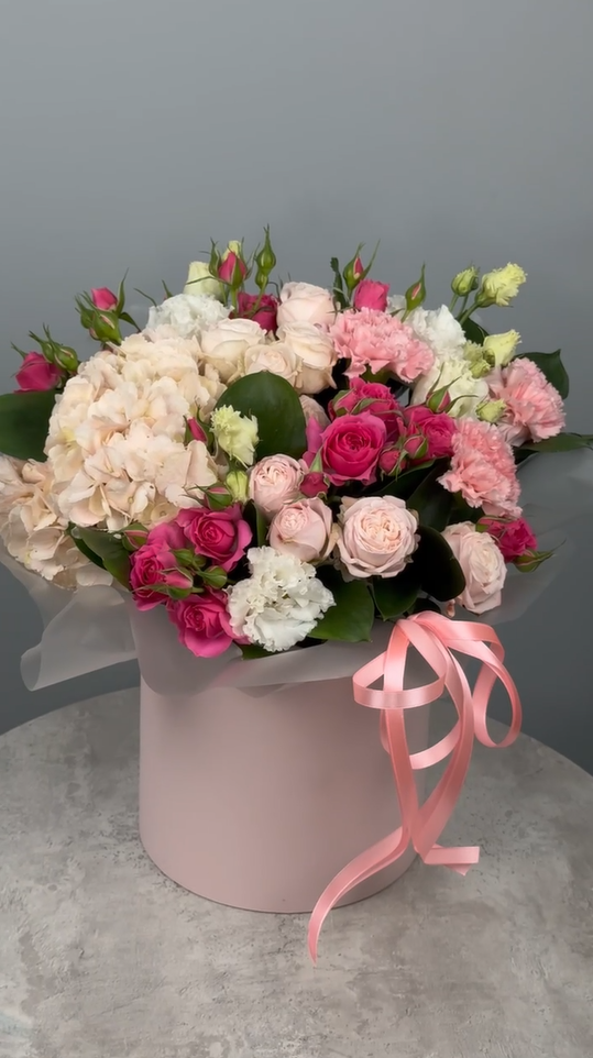 Цветы в коробке Верона