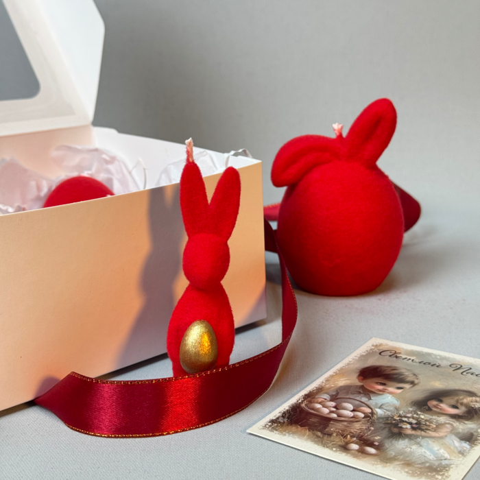 Набор свечей "Пасхальный зайчик" (фигурки кроликов,яйцо) Красный