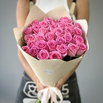 Букет из 31 розовой розы 40 см