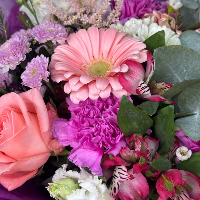 Букет Заклинание фиалки