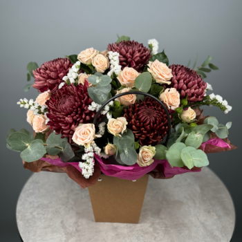 Цветы в коробке Шелковый день