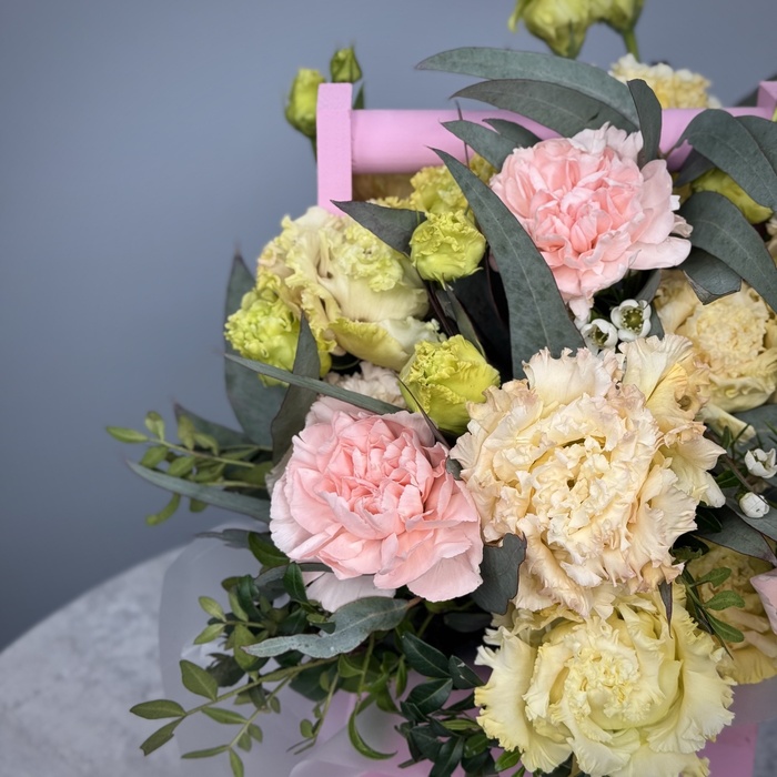 Цветы в ящике Айла